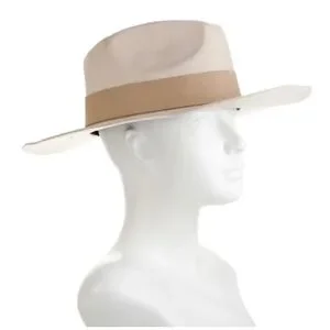 Teressa Foglia X Curateaur | Accessories | Teressa Foglia X  display picture 3